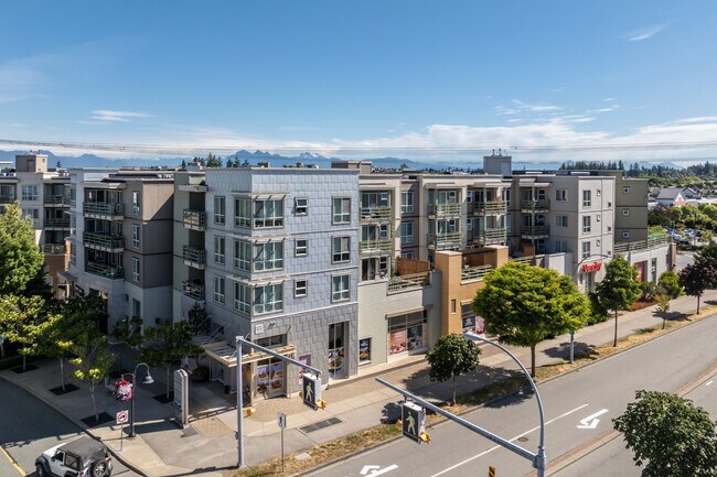 Building H in Surrey, BC - Building Photo - Building Photo