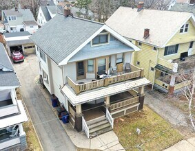 11301 Florian Ave in Cleveland, OH - Building Photo - Building Photo