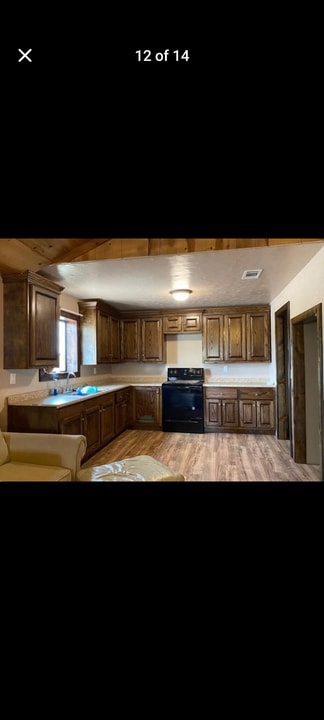 2734 7th St in Denver City, TX - Building Photo