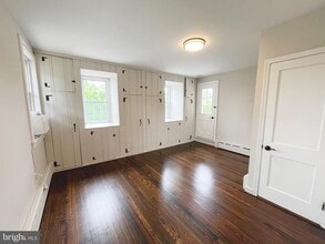 1056 W Germantown Pike in Eagleville, PA - Building Photo - Building Photo