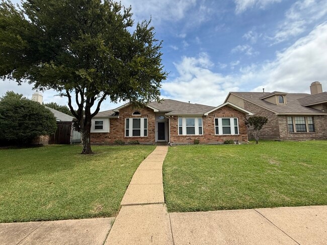 7013 Jack Franzen Dr