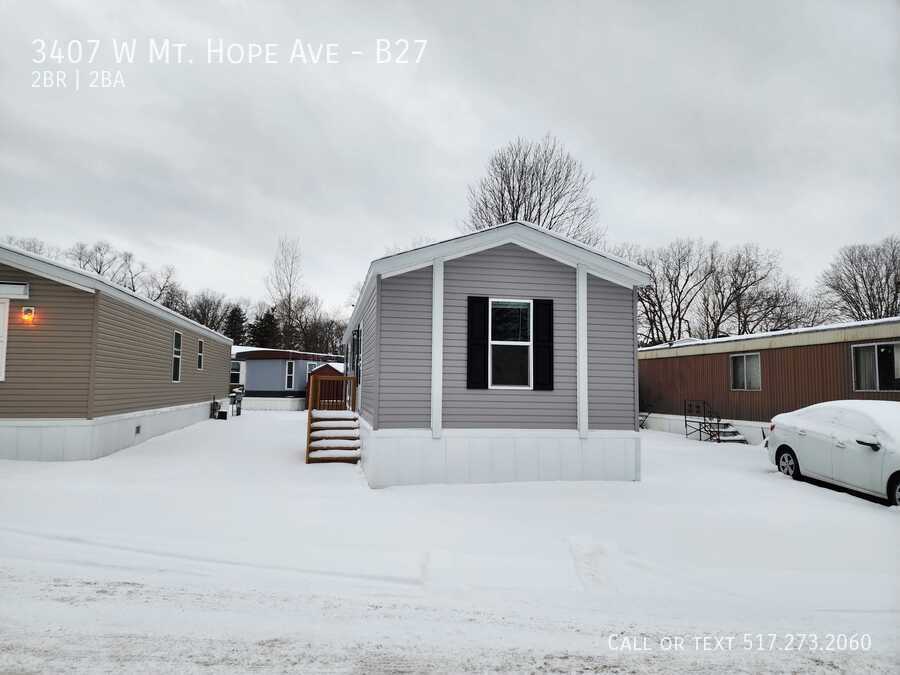 3407 W Mt Hope Ave in Lansing, MI - Building Photo