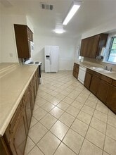 470 W Purnell St in Lewisville, TX - Building Photo - Building Photo