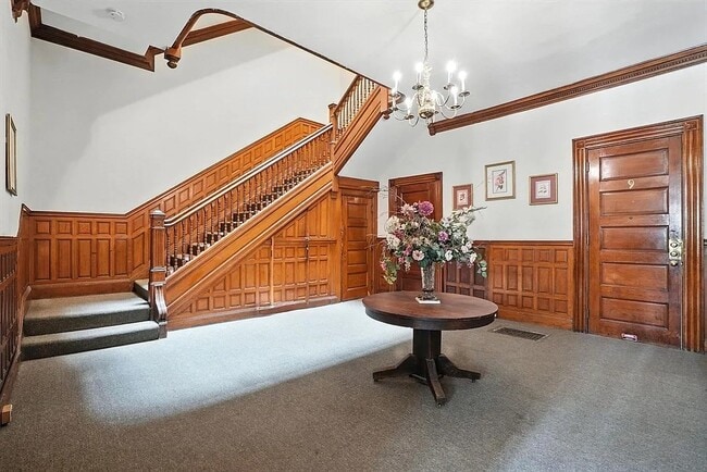 388 Marlborough St, Unit 5 in Boston, MA - Building Photo - Building Photo