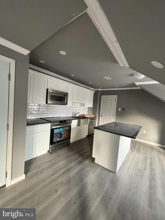 2025 N 62nd St in Philadelphia, PA - Building Photo - Building Photo