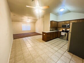 2213 SE 90th St in Oklahoma City, OK - Building Photo - Building Photo