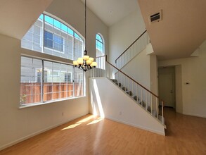34180 Finnigan Terrace in Fremont, CA - Building Photo - Building Photo