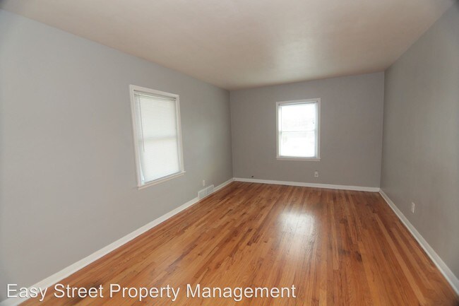 1634 W 17th St in Davenport, IA - Foto de edificio - Building Photo