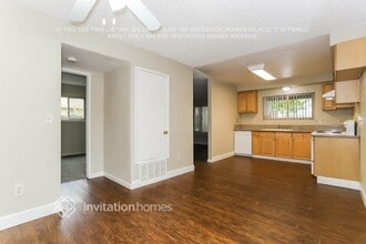 9926 Burline St in Sacramento, CA - Building Photo - Building Photo