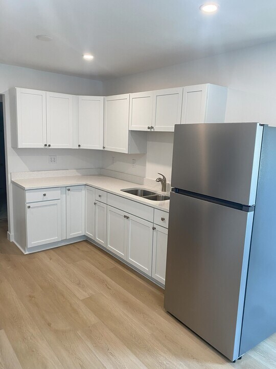 2800 White Bear Ave in Maplewood, MN - Building Photo