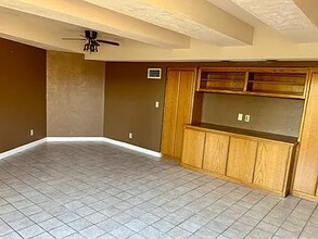 13114 Polvera Ave in San Diego, CA - Building Photo - Building Photo