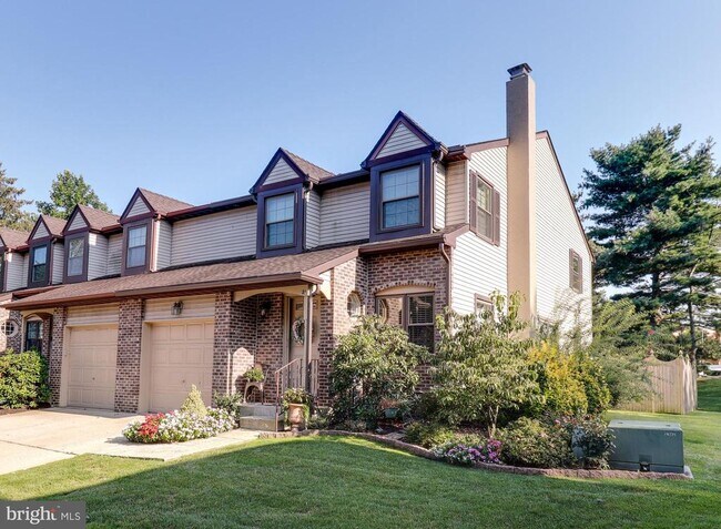 property at 31 Greensward Ln