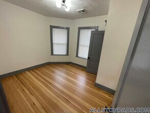 41 Long Ave in Boston, MA - Building Photo - Building Photo