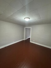 910 N Ewing St in Indianapolis, IN - Building Photo - Building Photo