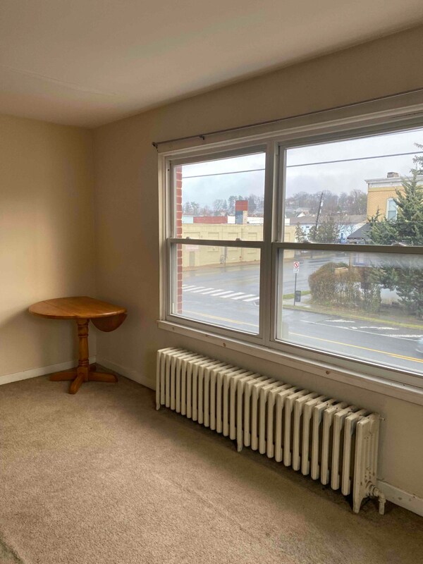 1005 Hanover Ave in Allentown, PA - Building Photo - Building Photo
