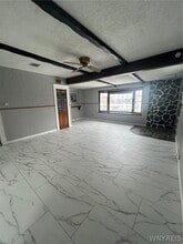 34 Sandrock Rd in Buffalo, NY - Building Photo - Building Photo