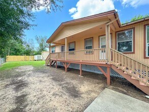 4717 Heron St in Hitchcock, TX - Building Photo - Building Photo