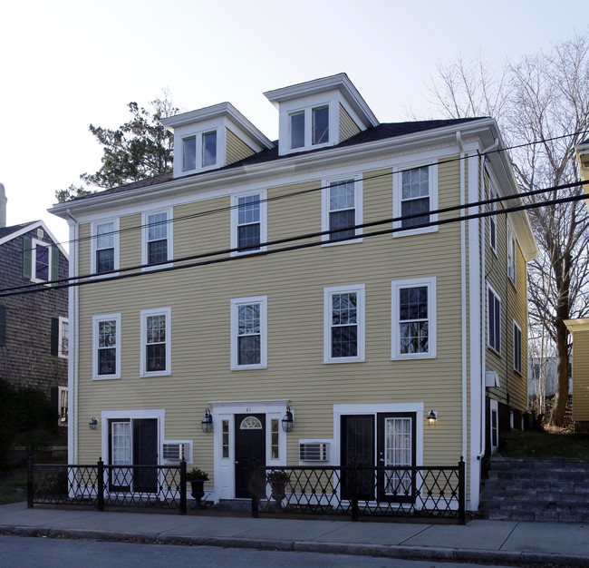 47 Pleasant St in Plymouth, MA - Building Photo - Building Photo