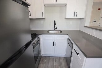 3413 John F. Kennedy Blvd in Jersey City, NJ - Building Photo - Building Photo