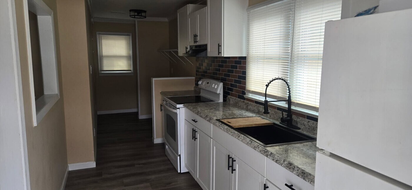 955 Putnam St in Macon, GA - Building Photo