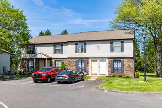 Sawmill Station Condominiums (por) in Dublin, OH - Building Photo - Building Photo