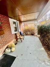 1127 Normahill Dr in Pittsburgh, PA - Building Photo - Building Photo