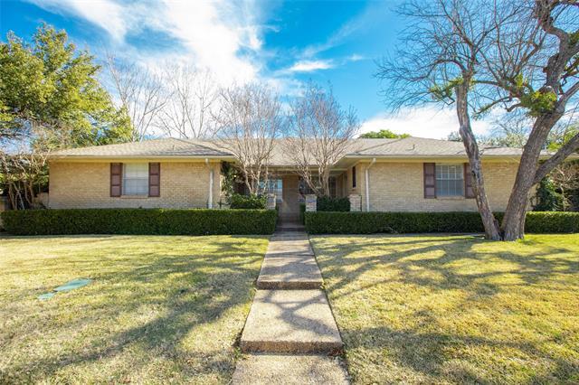 9120 Villa Park Cir in Dallas, TX - Foto de edificio