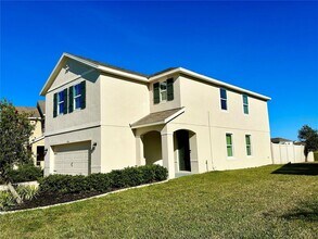 7641 Tuscan Bay Cir in Wesley Chapel, FL - Building Photo - Building Photo