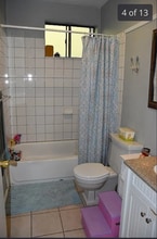 2606 Harrison St in Oakland, CA - Building Photo - Building Photo