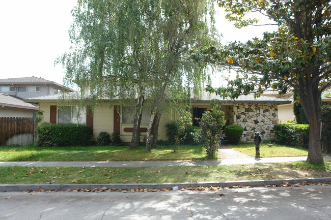 280 Richfield Dr in San Jose, CA - Foto de edificio - Building Photo