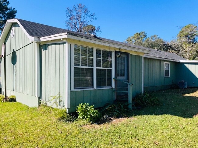 1510 Fuller Rd in Tallahassee, FL - Building Photo - Building Photo