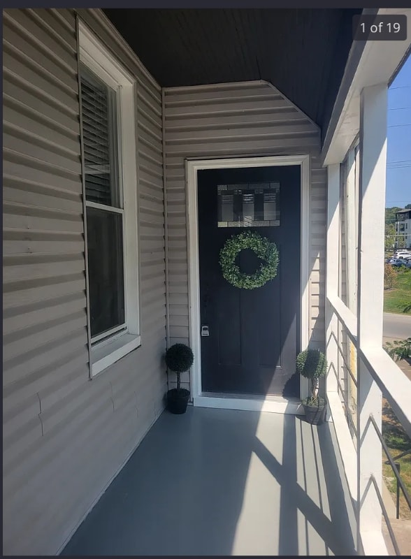 property at 1321 5th Ave