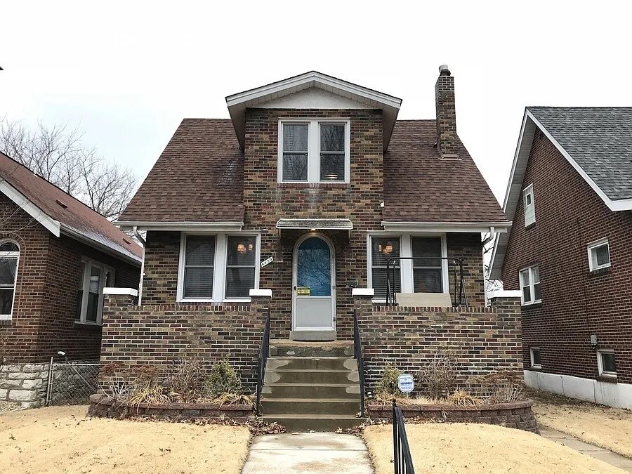 6439 Lindenwood Pl in St. Louis, MO - Building Photo