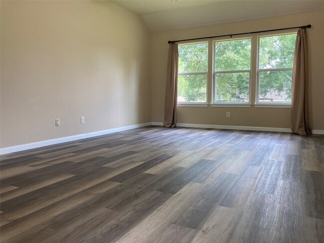 10479 Royal Tricia Dr in Conroe, TX - Building Photo - Building Photo