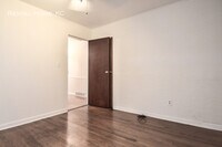 9010 W 101st St photo'