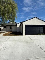 10214 O'Melveny Ave in Los Angeles, CA - Building Photo