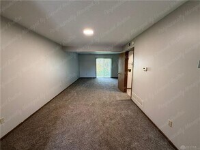 557 N Broad St in Fairborn, OH - Building Photo - Building Photo