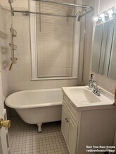319 Allston St in Boston, MA - Foto de edificio - Building Photo