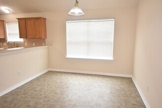 21399 Forest Colony Dr in Porter, TX - Building Photo - Building Photo