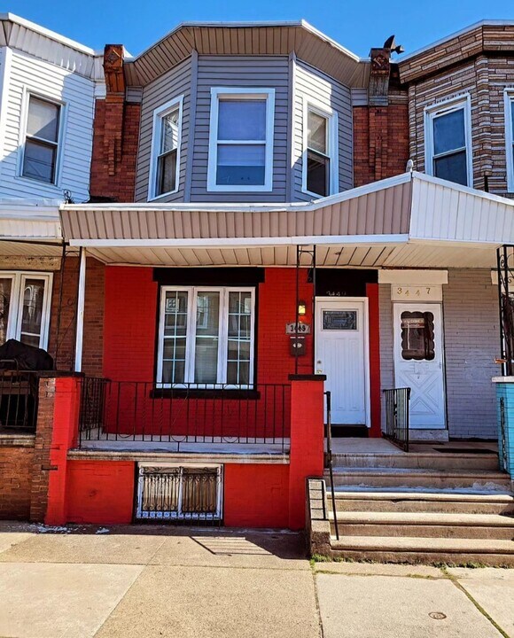 3449 F St in Philadelphia, PA - Building Photo