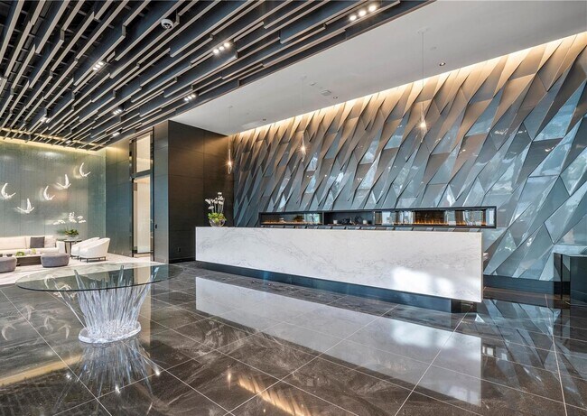 851 NE 1st Ave, Unit 2109 in Miami, FL - Building Photo - Building Photo