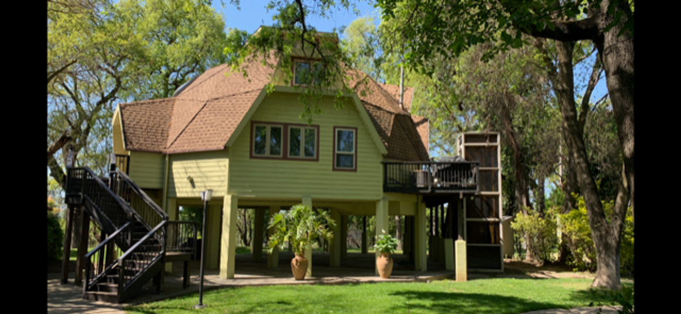 10533 Garden Hwy in Sacramento, CA - Building Photo