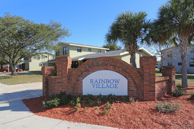 Rainbow Village/ Heritage Oaks in Largo, FL - Building Photo - Building Photo