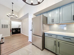 13103 Mulberry Park Dr in Orlando, FL - Building Photo - Building Photo