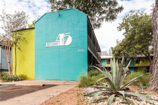 property at 4504 Speedway