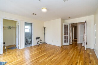 531 Lincoln St-Unit -3 in Union City, NJ - Foto de edificio - Building Photo