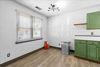 1609 Roanoke Ave in Chattanooga, TN - Building Photo - Building Photo