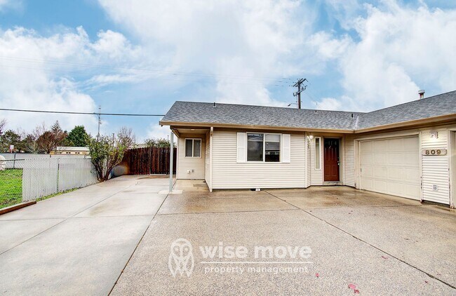 property at 809 SE 135th Ct