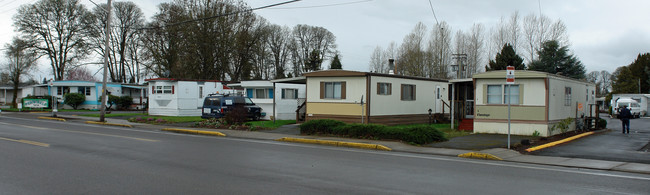 1010 Geary St SE in Albany, OR - Building Photo - Building Photo