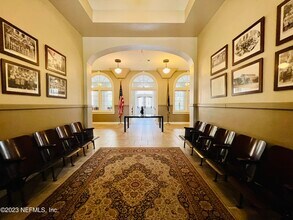 2525 College St in Jacksonville, FL - Foto de edificio - Building Photo